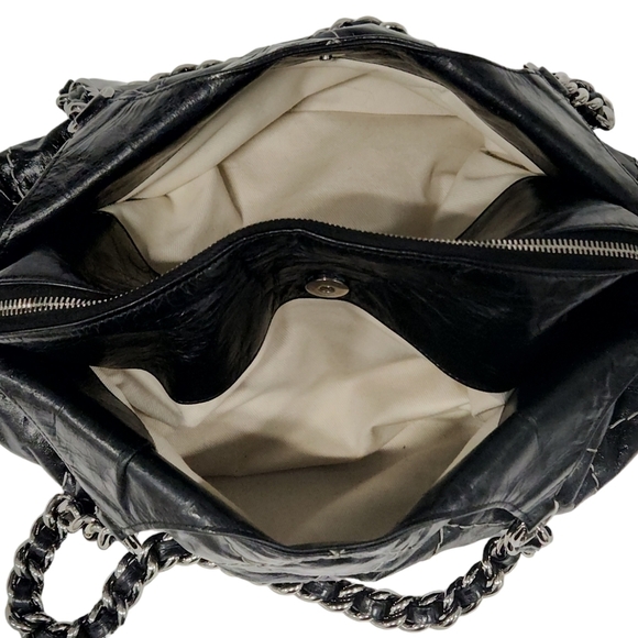 Chanel Black Double Stitched Quilted Leather Chain Bag - Picture 9 of 16